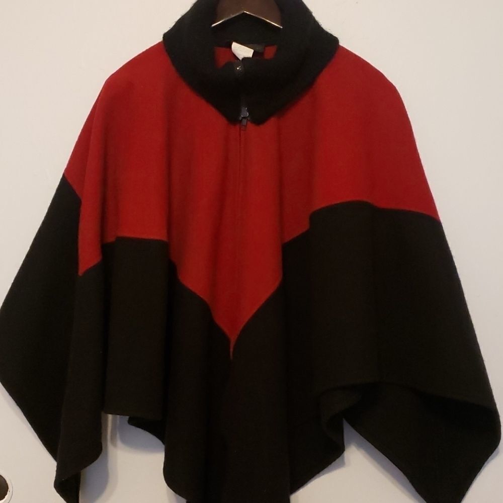 - Vintage komitor cape size xl